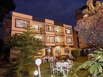 Hotel Himalaya Yoga Kathmandu 3*,